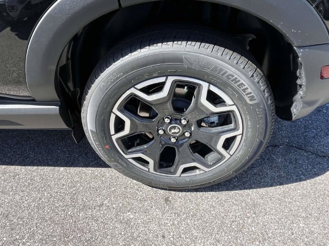 New 2026 Ford Bronco Sport Outer Banks AWD/4WD image 6