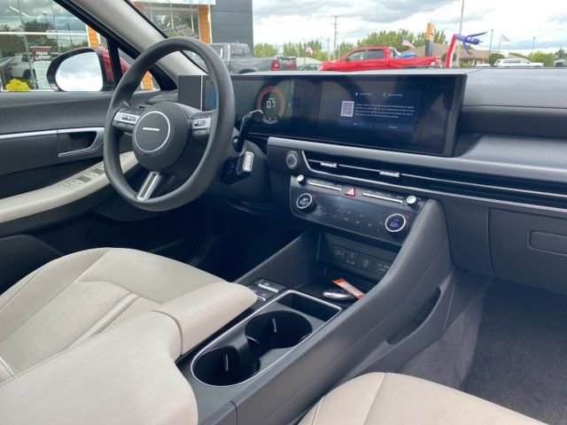 Used 2024 Hyundai Sonata SEL image 6