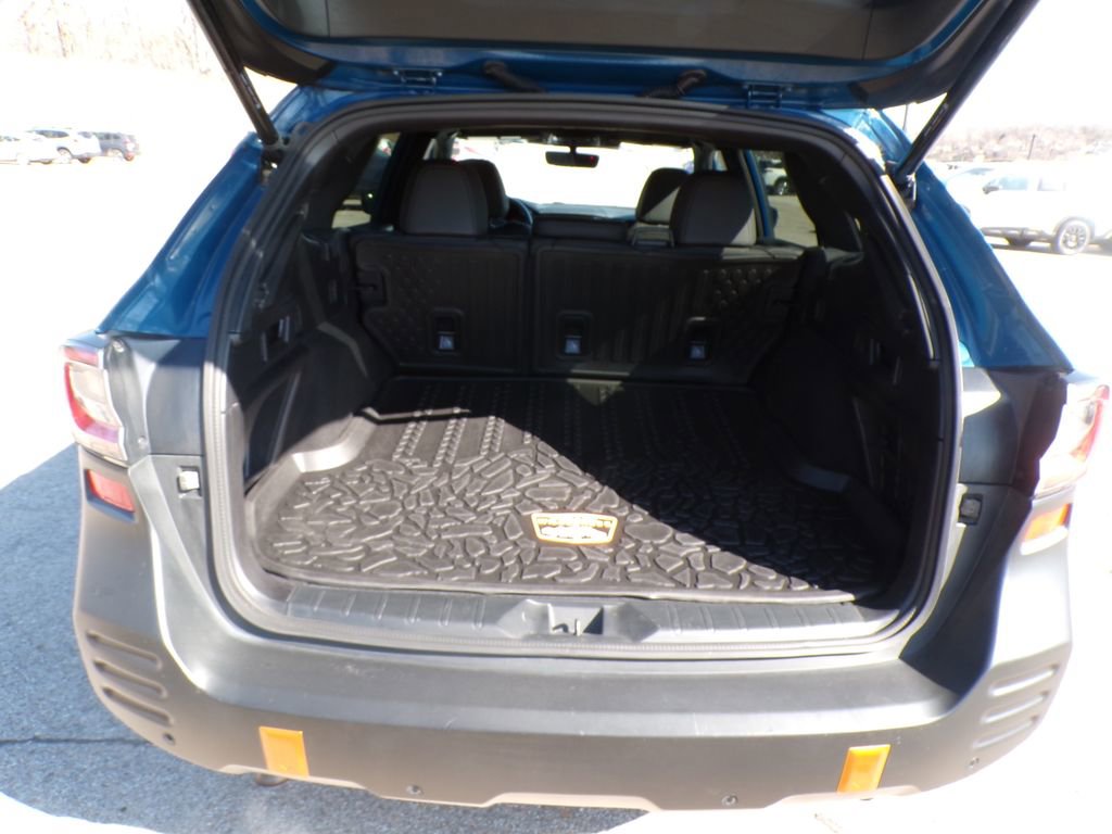 Used 2023 Subaru Outback Wilderness image 8