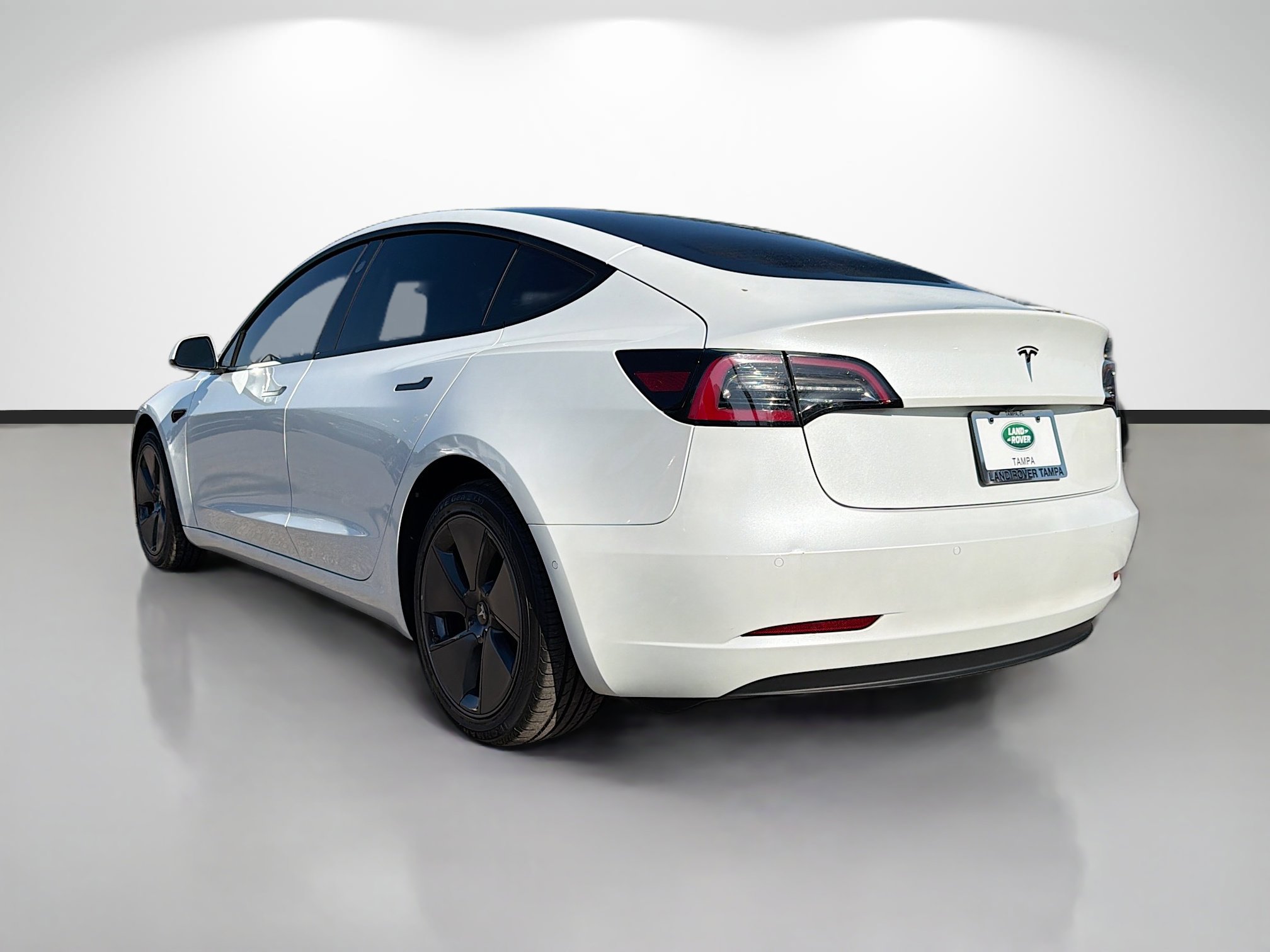 Used 2022 Tesla Model 3 Long Range image 3