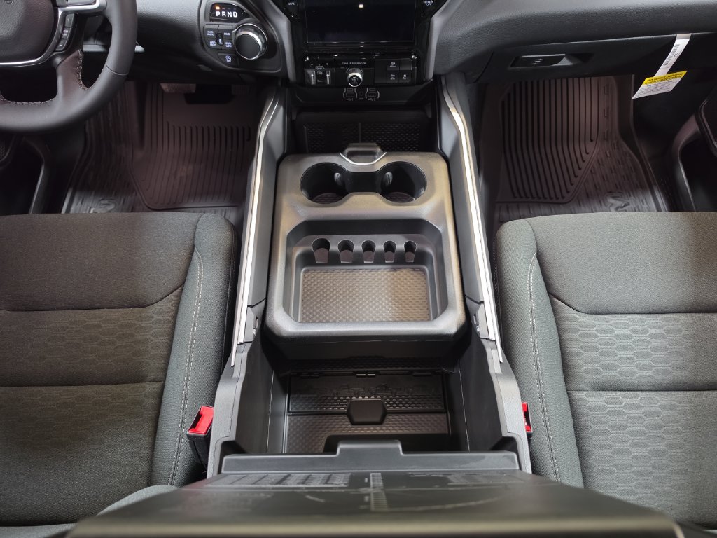New 2026 RAM 1500 Big Horn AWD/4WD image 17