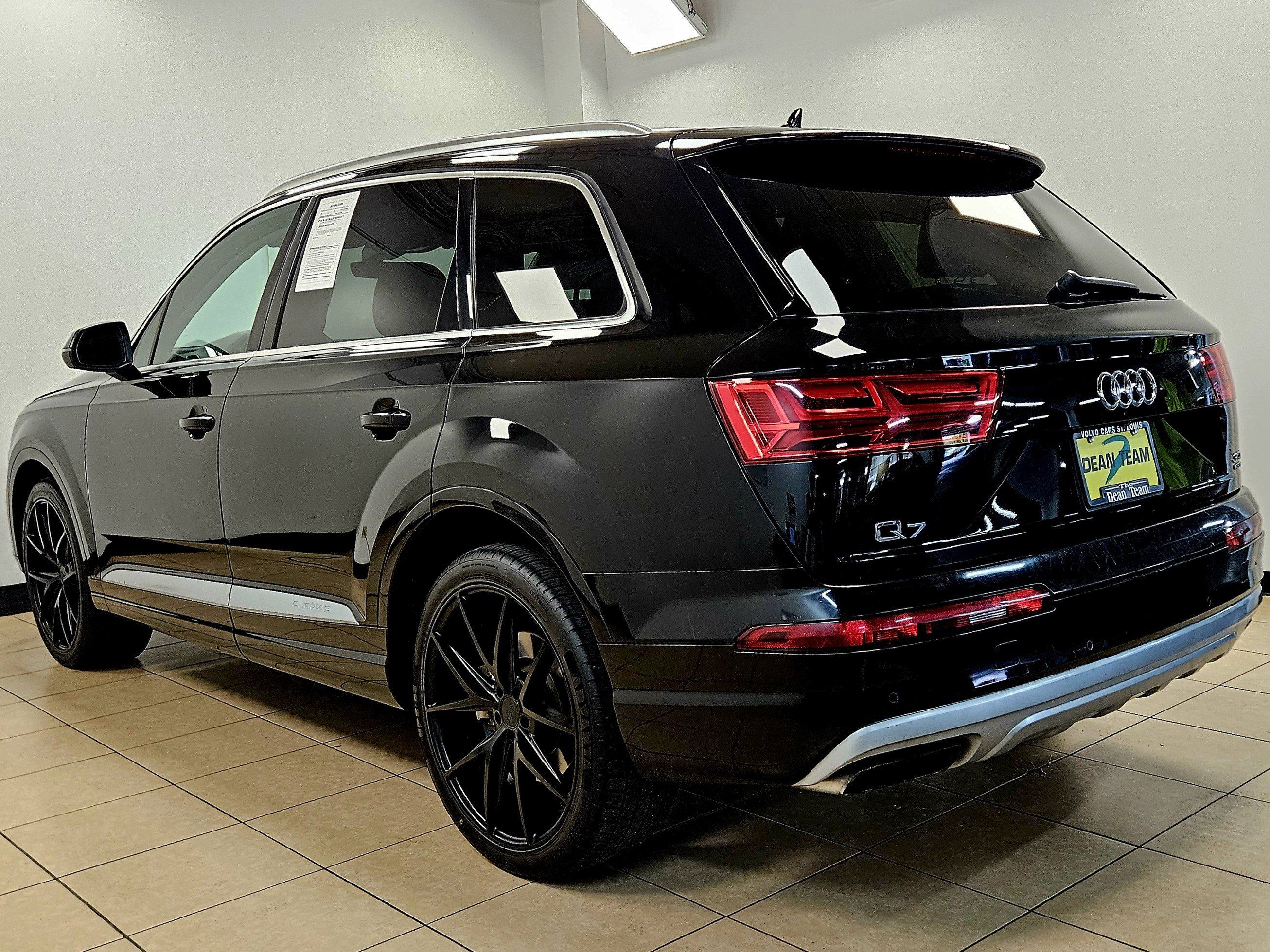 Used 2018 Audi Q7 3.0T Premium Plus image 5