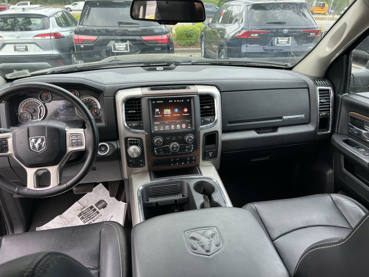 Used 2017 RAM 1500 Laramie w/ Convenience Group AWD/4WD image 31