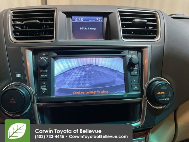 Used 2013 Toyota Highlander Limited image 19