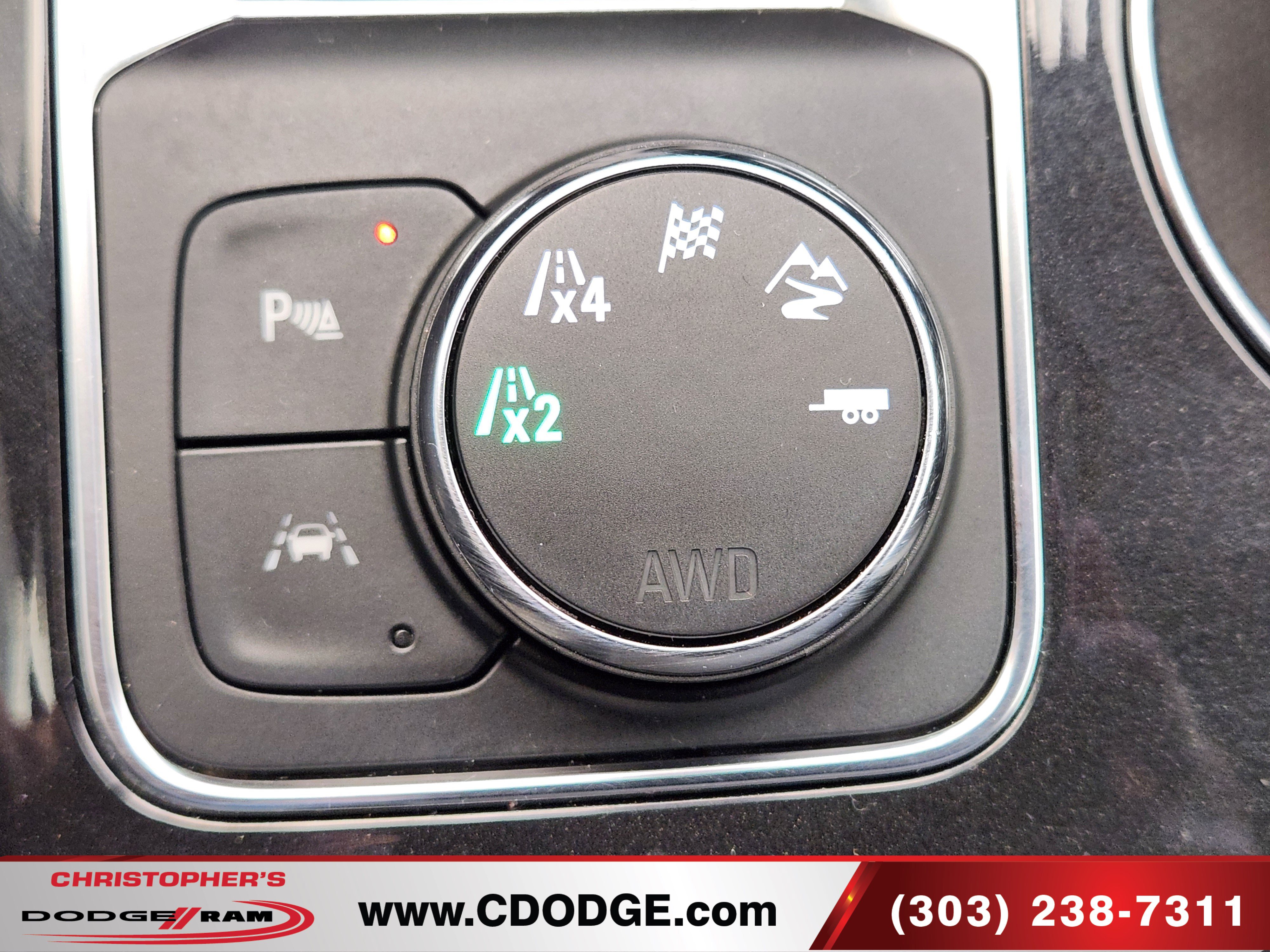 Used 2023 Chevrolet Blazer Premier w/ Driver Confidence II Package AWD/4WD image 25