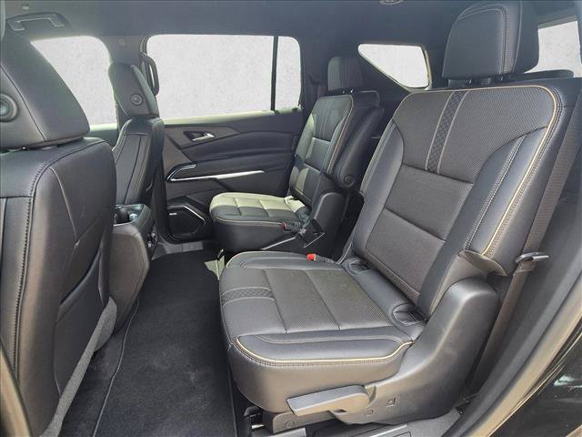 New 2026 Chevrolet Traverse High Country FWD image 16