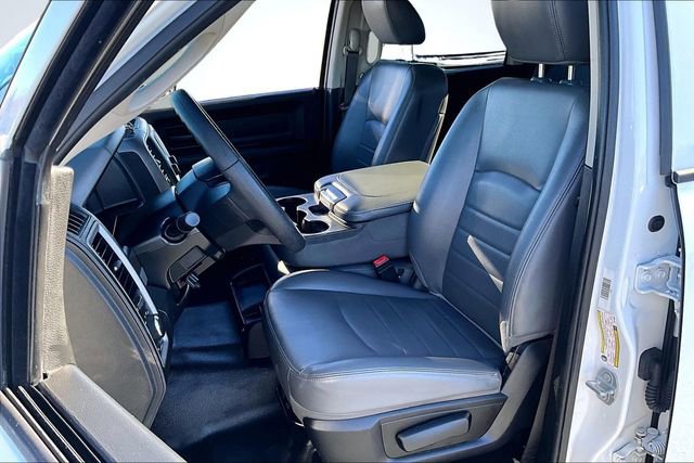 Used 2020 RAM 1500 Tradesman w/ Chrome Appearance Group image 22