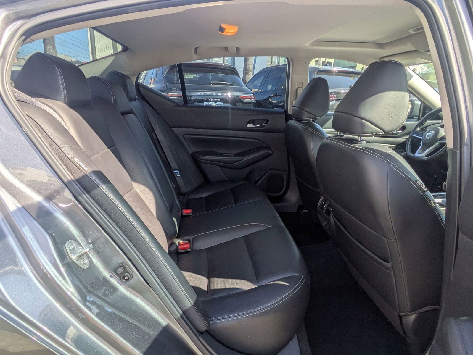 Used 2019 Nissan Altima 2.5 SL FWD image 31