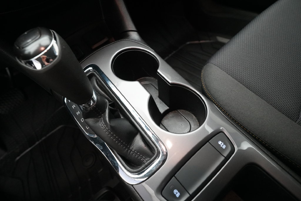 Used 2019 Chevrolet Cruze LS w/ LS Convenience Package FWD image 26