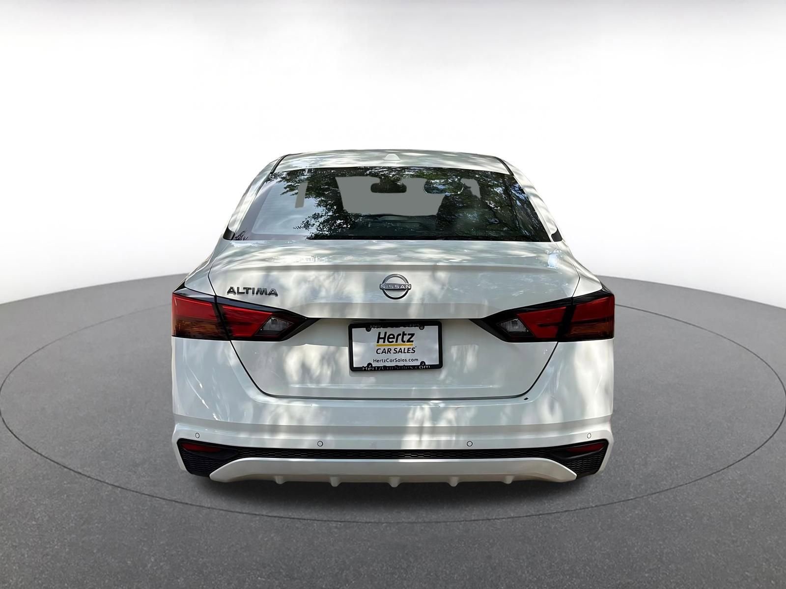 Used 2025 Nissan Altima 2.5 SV FWD image 6