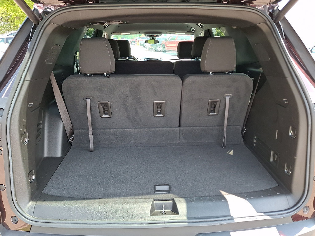 Used 2023 Chevrolet Traverse LT AWD/4WD image 29