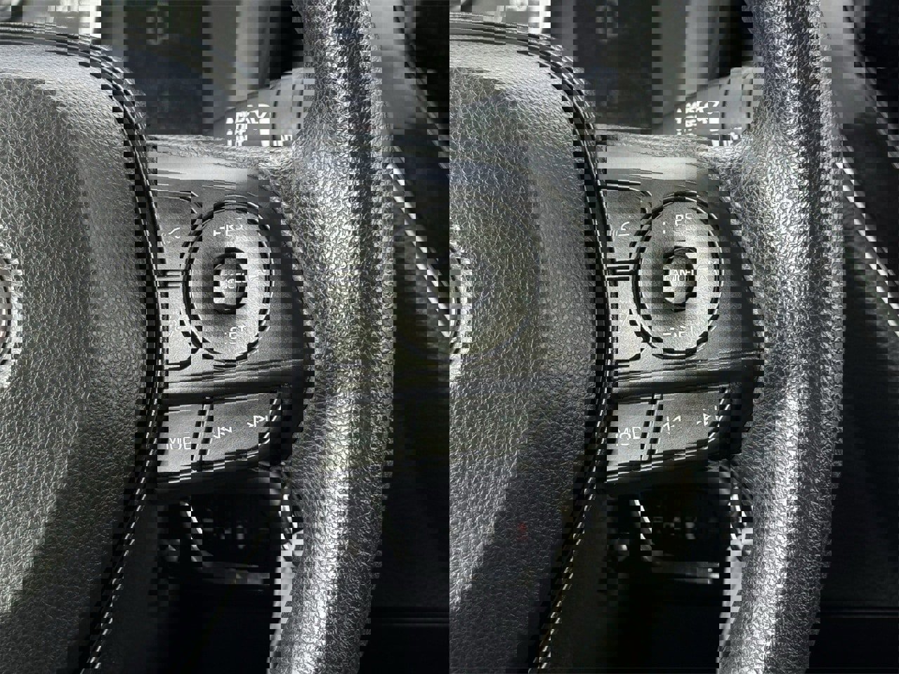 Used 2022 Toyota Corolla LE image 14