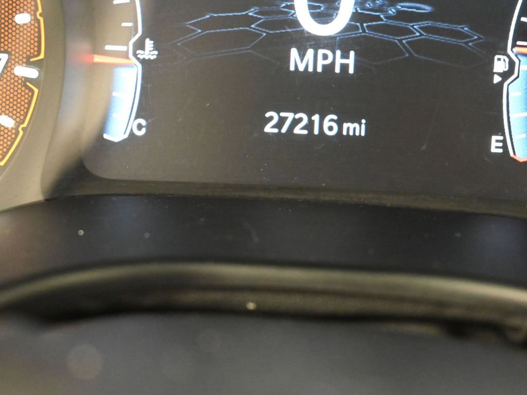 Used 2022 Jeep Compass Limited image 30