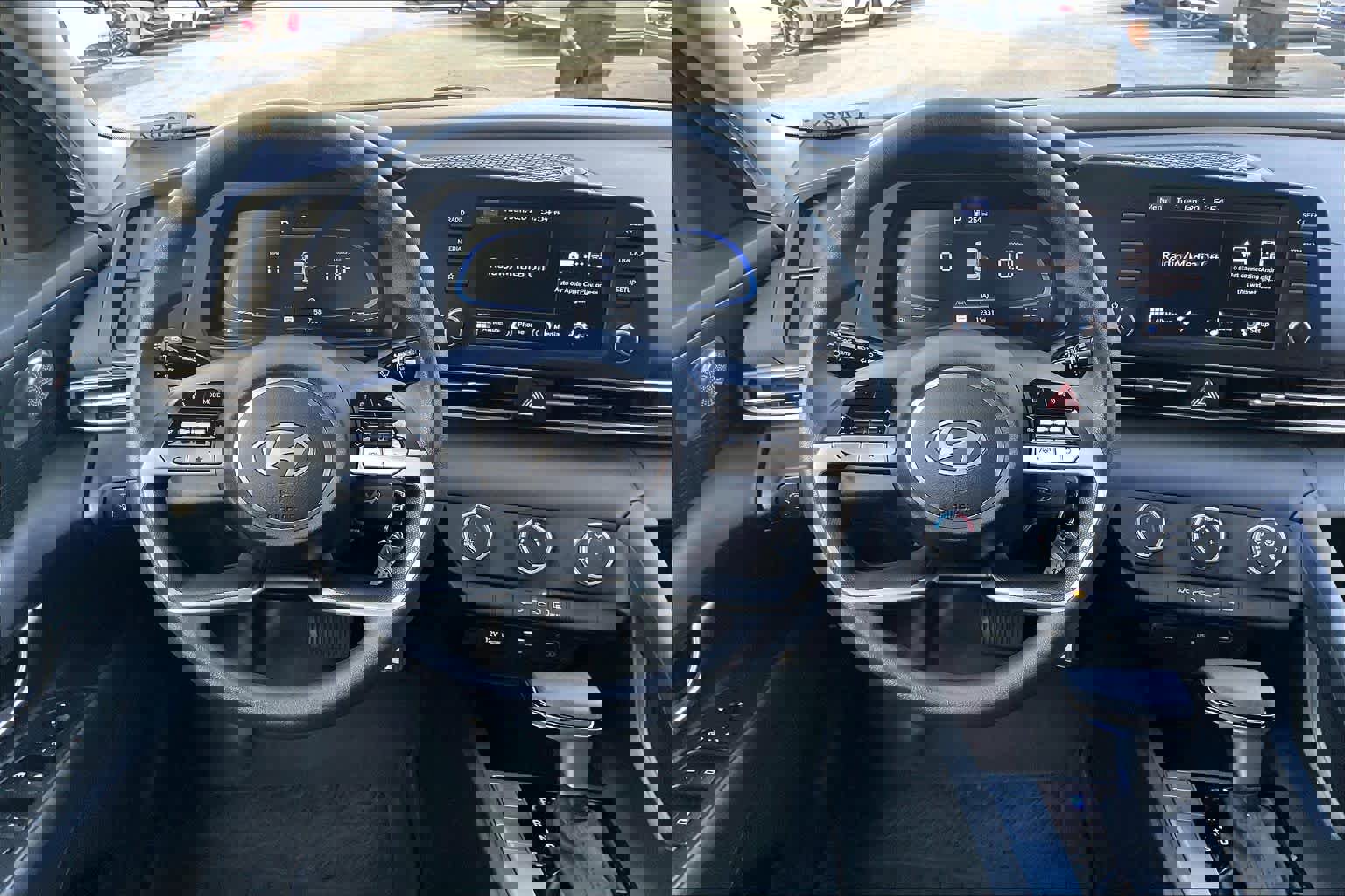 Used 2024 Hyundai Elantra SE image 8