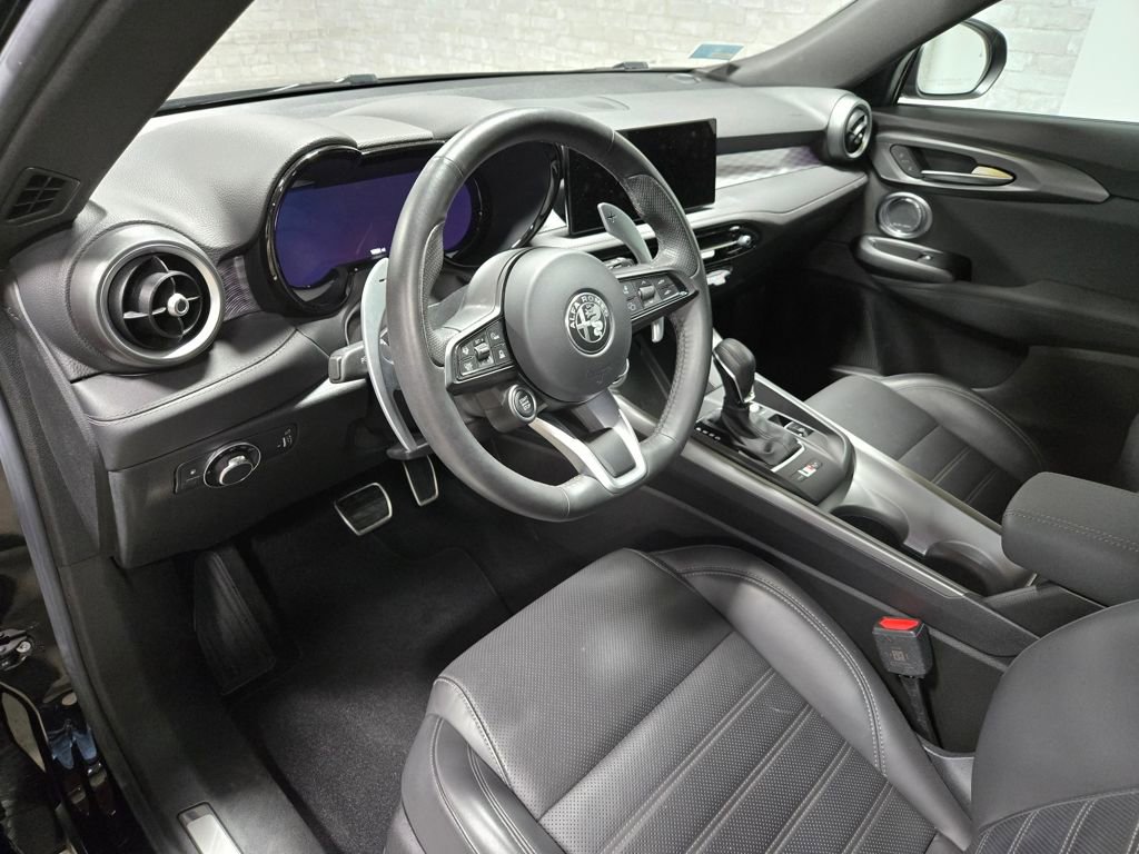Used 2024 Alfa Romeo Tonale Veloce image 13