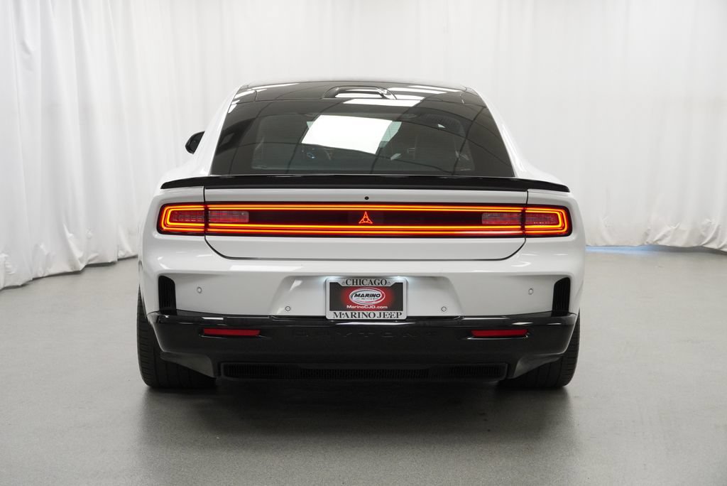 Used 2024 Dodge Charger Daytona Scat Pack w/ Plus Group AWD/4WD image 11