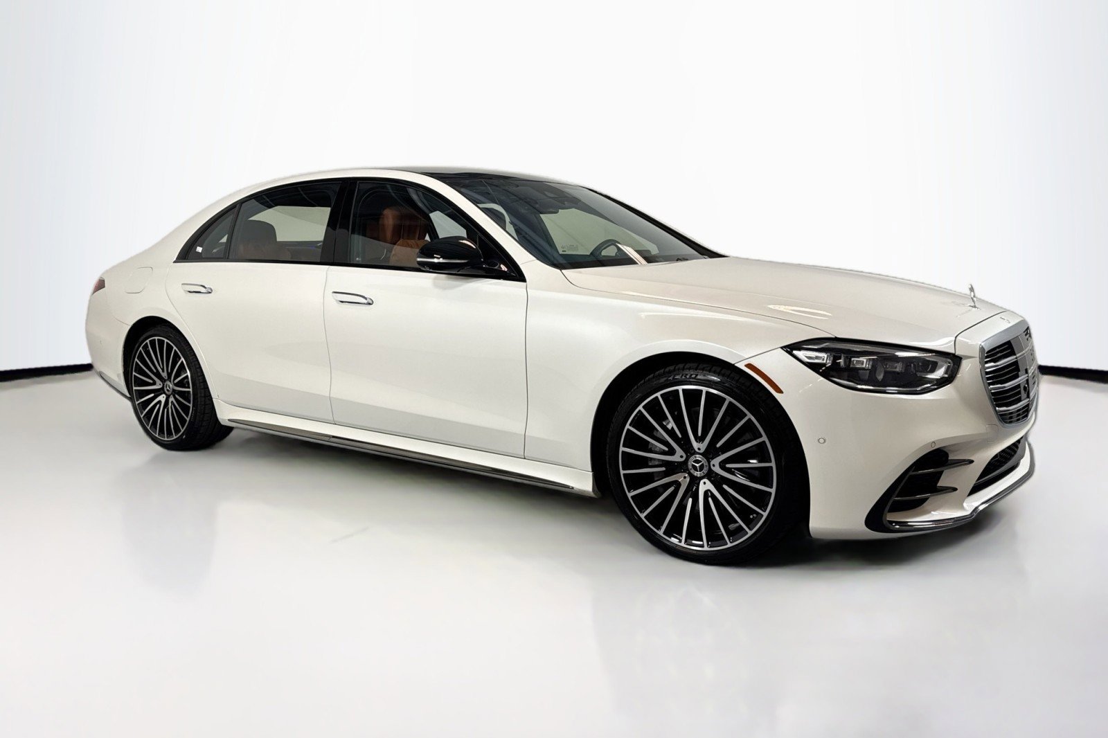 Certified 2023 Mercedes-Benz S 580 4MATIC Sedan image 3