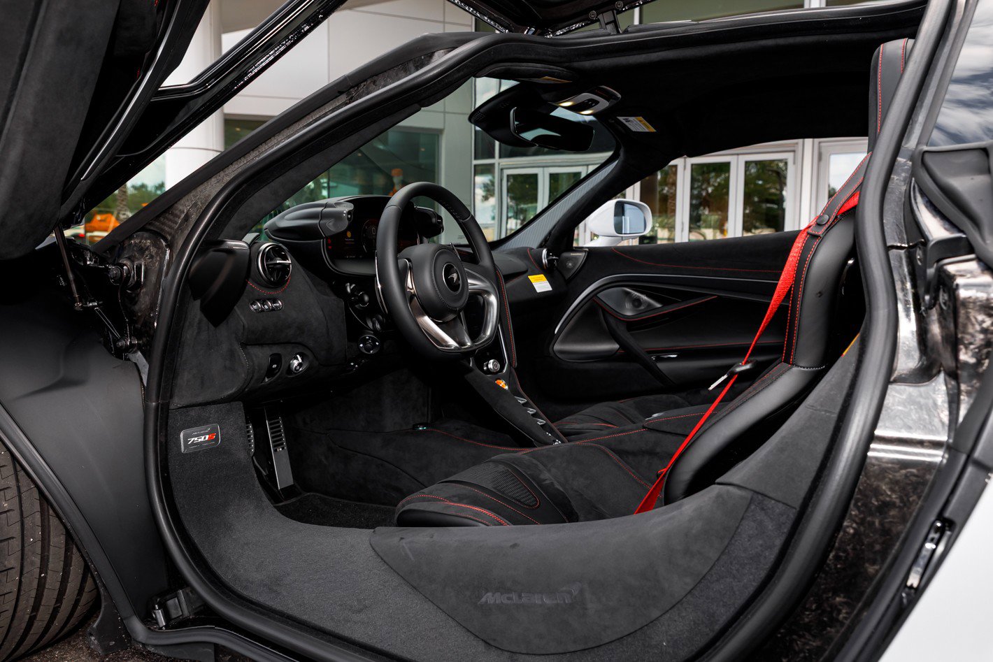 New 2026 McLaren 750S RWD image 31