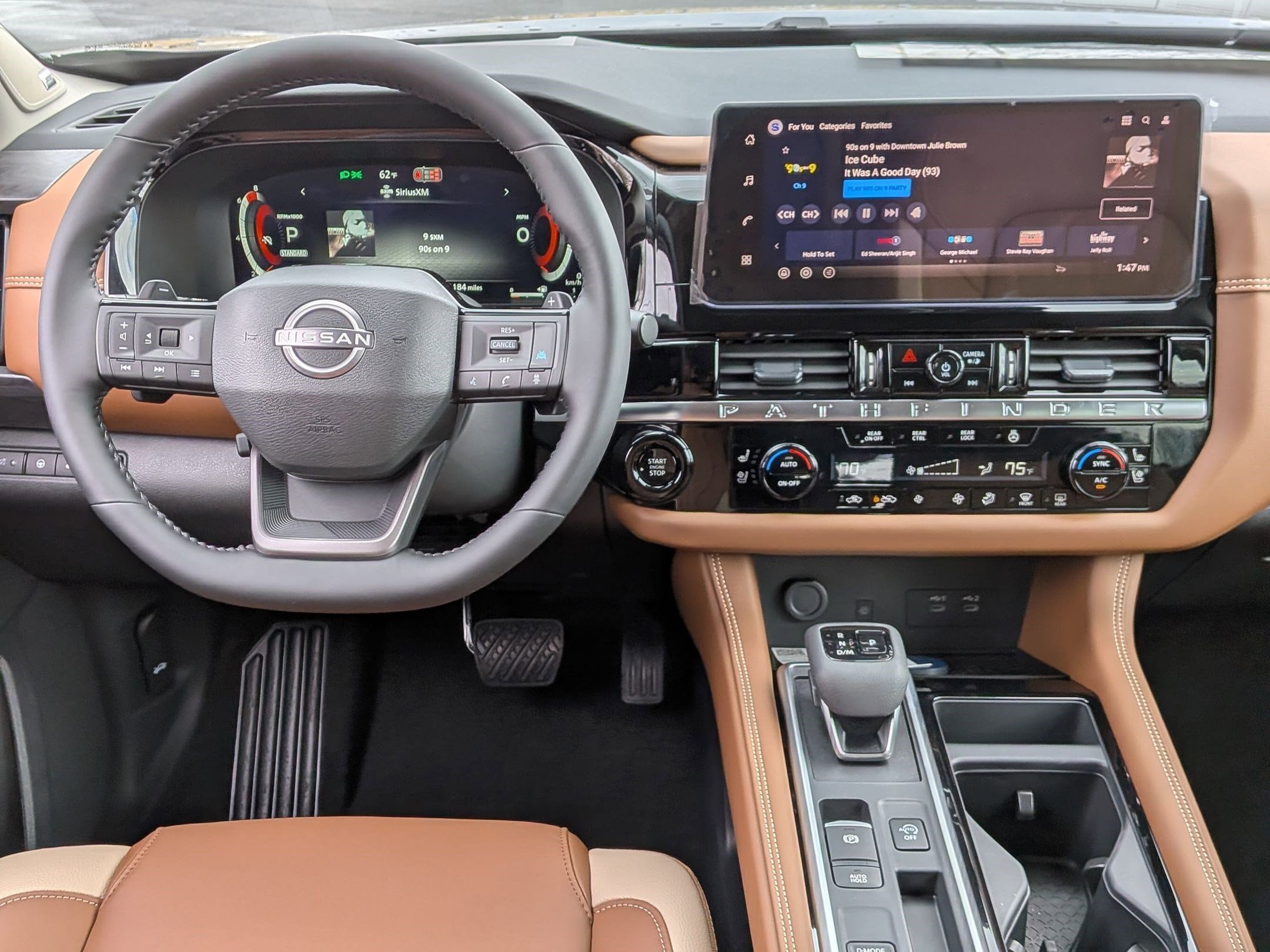 New 2026 Nissan Pathfinder Platinum FWD image 30