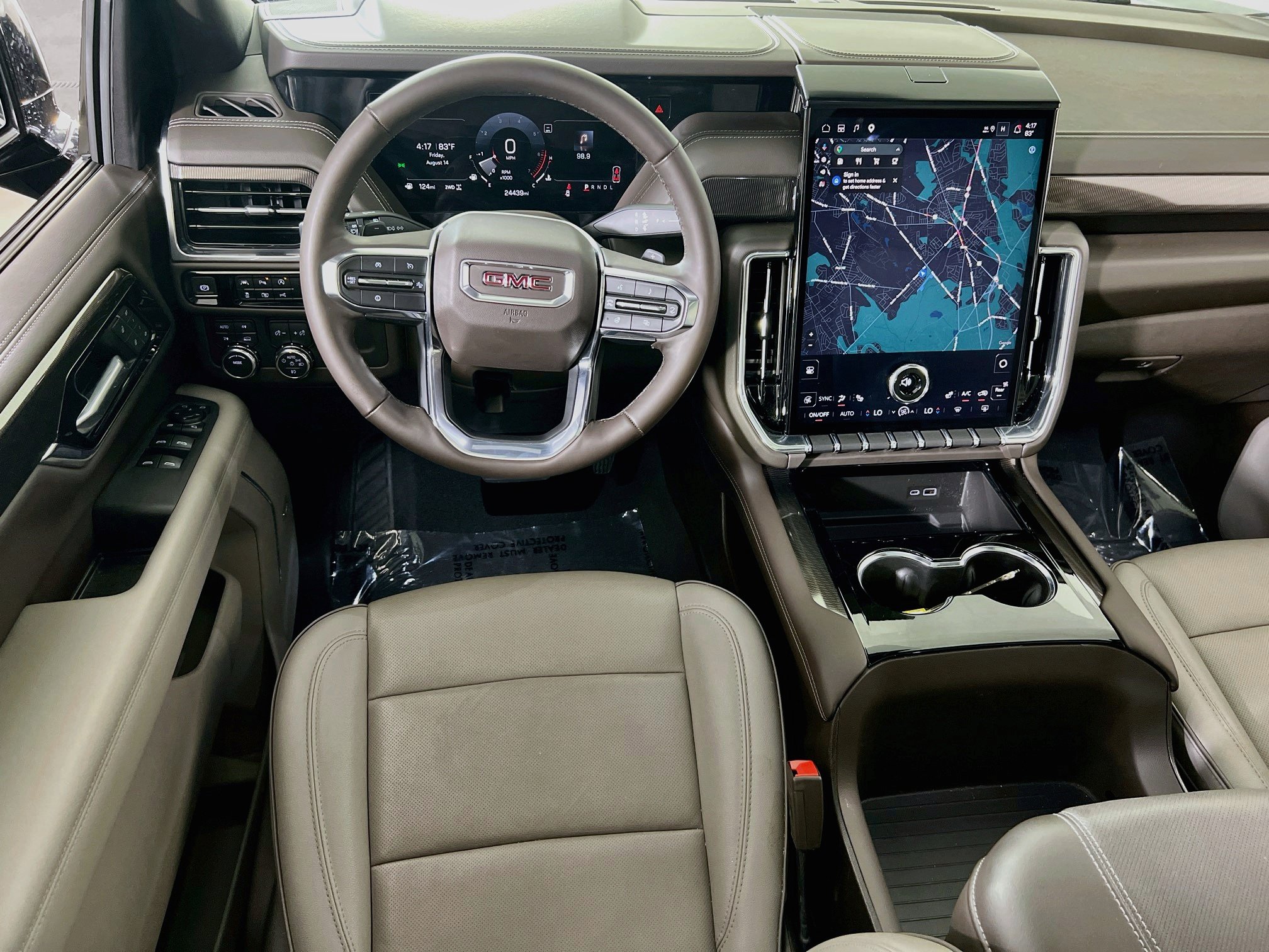 Used 2025 GMC Yukon Elevation w/ Technology Package AWD/4WD image 23