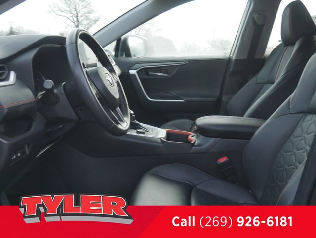 Used 2024 Toyota RAV4 Adventure AWD/4WD image 35
