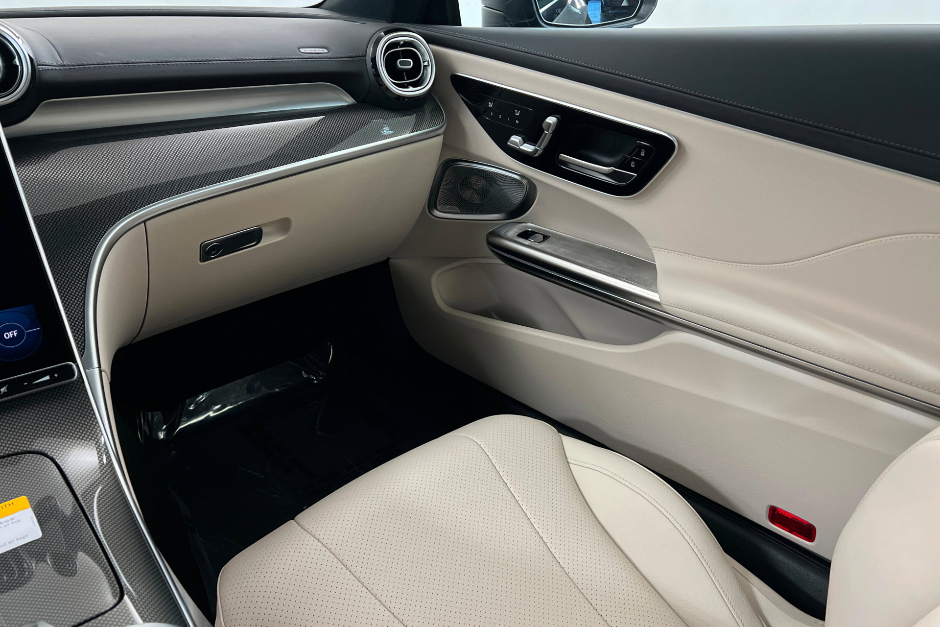 New 2026 Mercedes-Benz CLE 300 4MATIC Coupe image 10