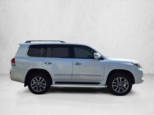 Used 2014 Lexus LX 570 4WD image 4