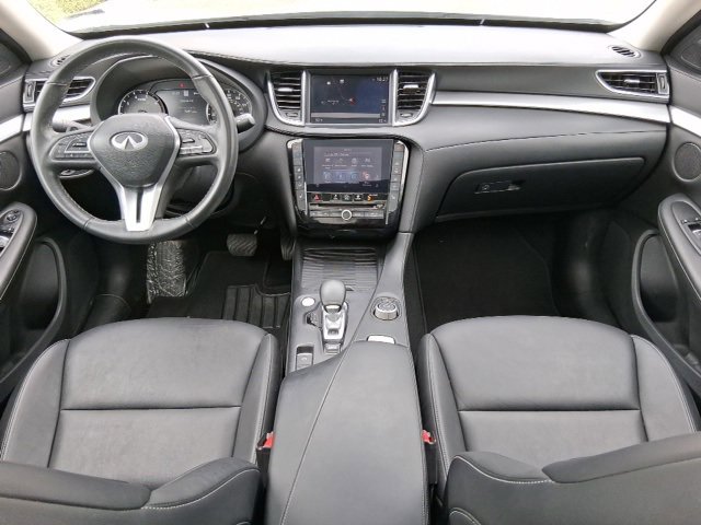 Used 2021 INFINITI QX50 Essential image 7