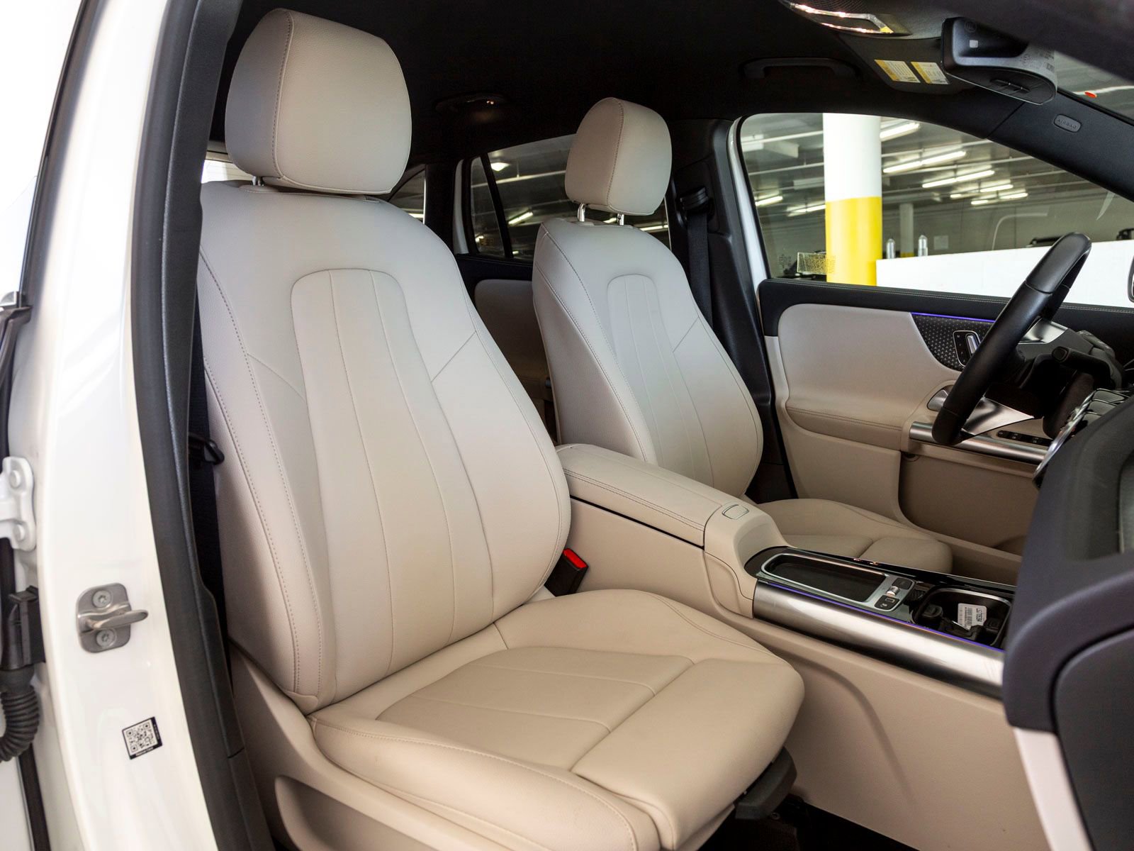 Used 2025 Mercedes-Benz GLA 250 GLA 250 image 31