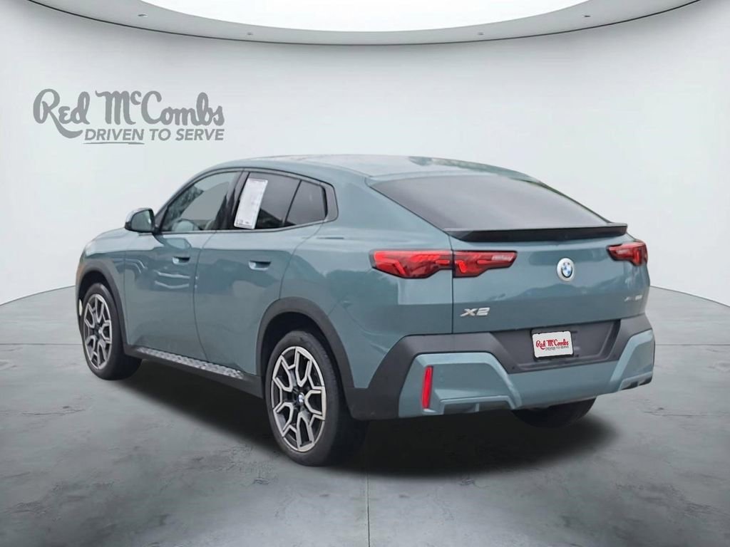 Used 2025 BMW X2 xDrive28i image 3