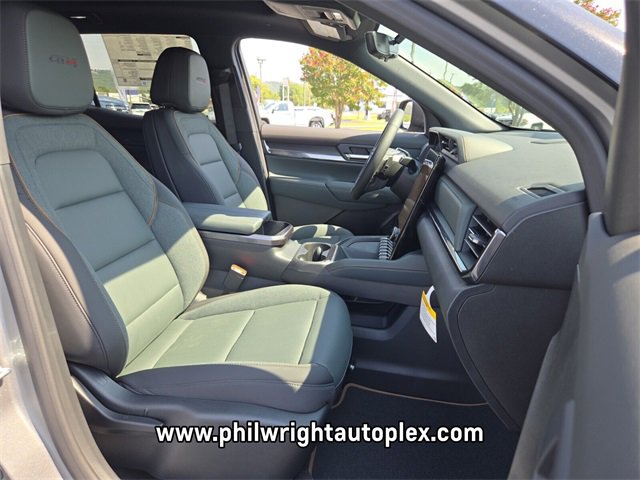 New 2026 GMC Terrain AT4 w/ Technology Package II image 17