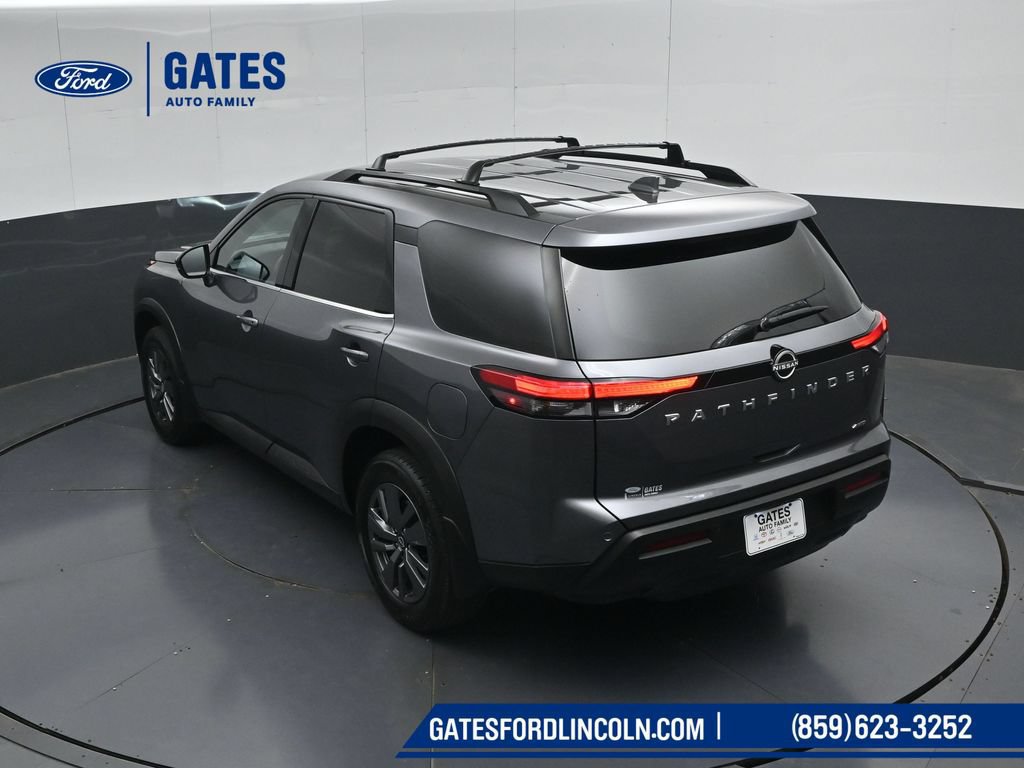 Used 2025 Nissan Pathfinder SV AWD/4WD image 53
