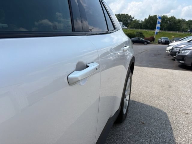 Used 2024 Honda Prologue EX image 19