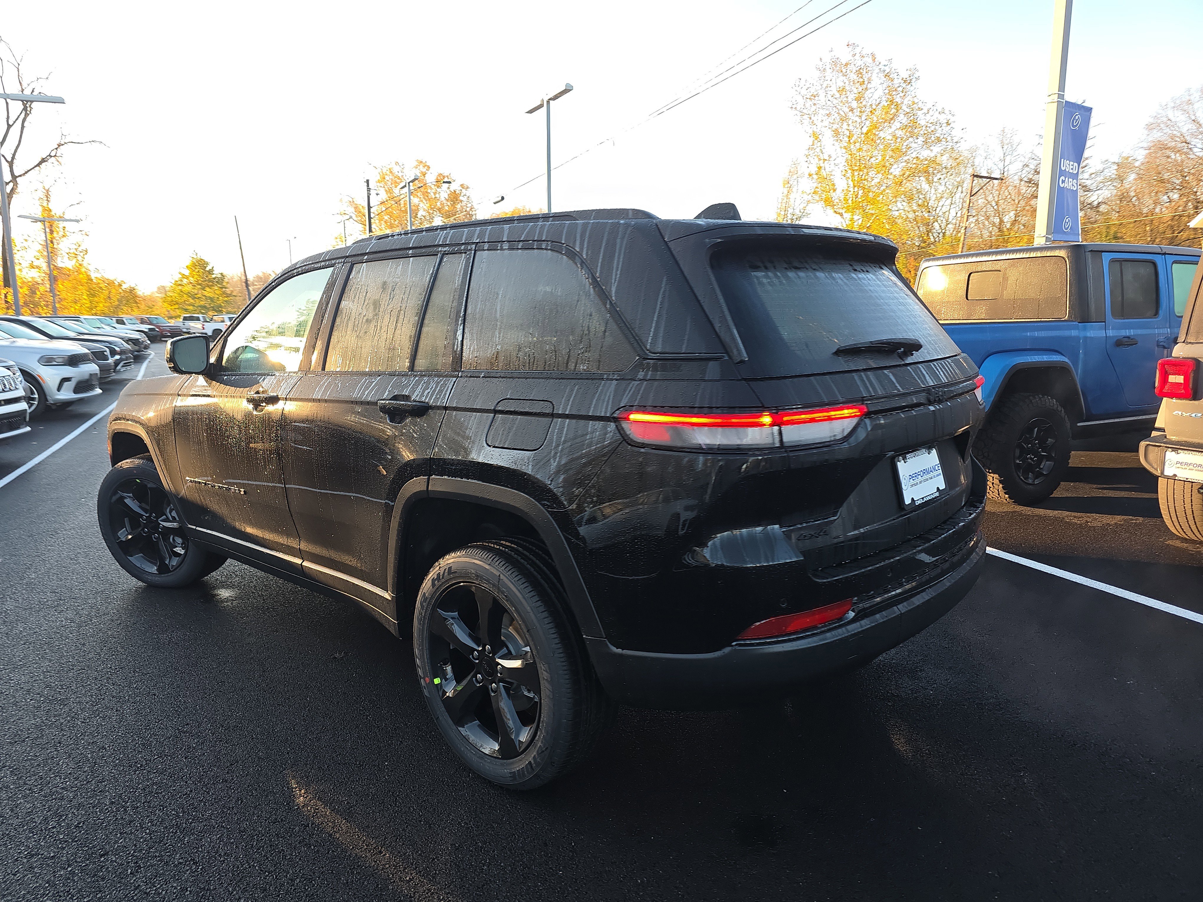New 2025 Jeep Grand Cherokee Altitude image 20