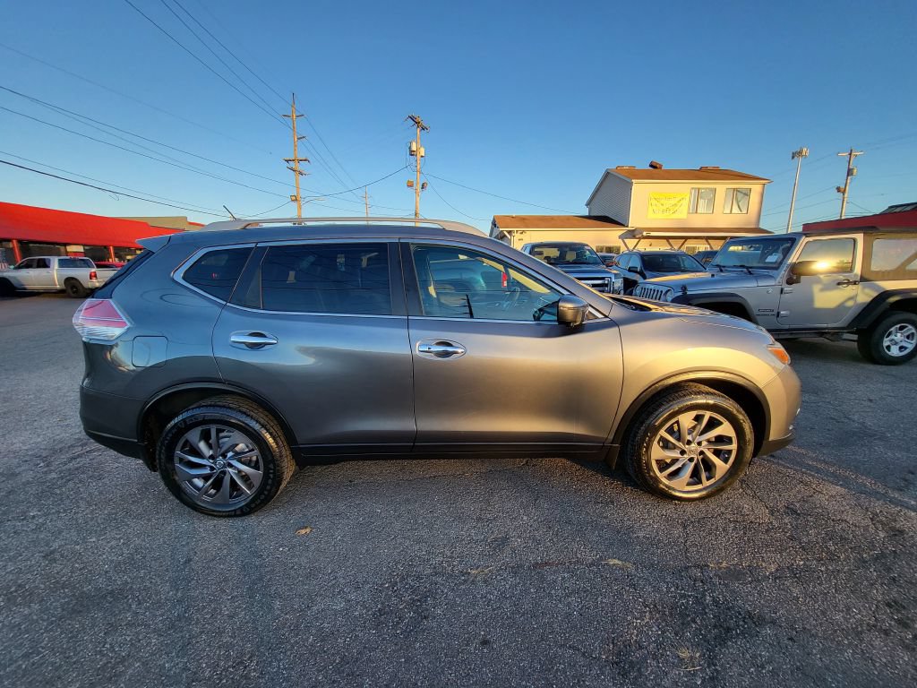 Used 2016 Nissan Rogue SL w/ SL Premium Package AWD/4WD image 8