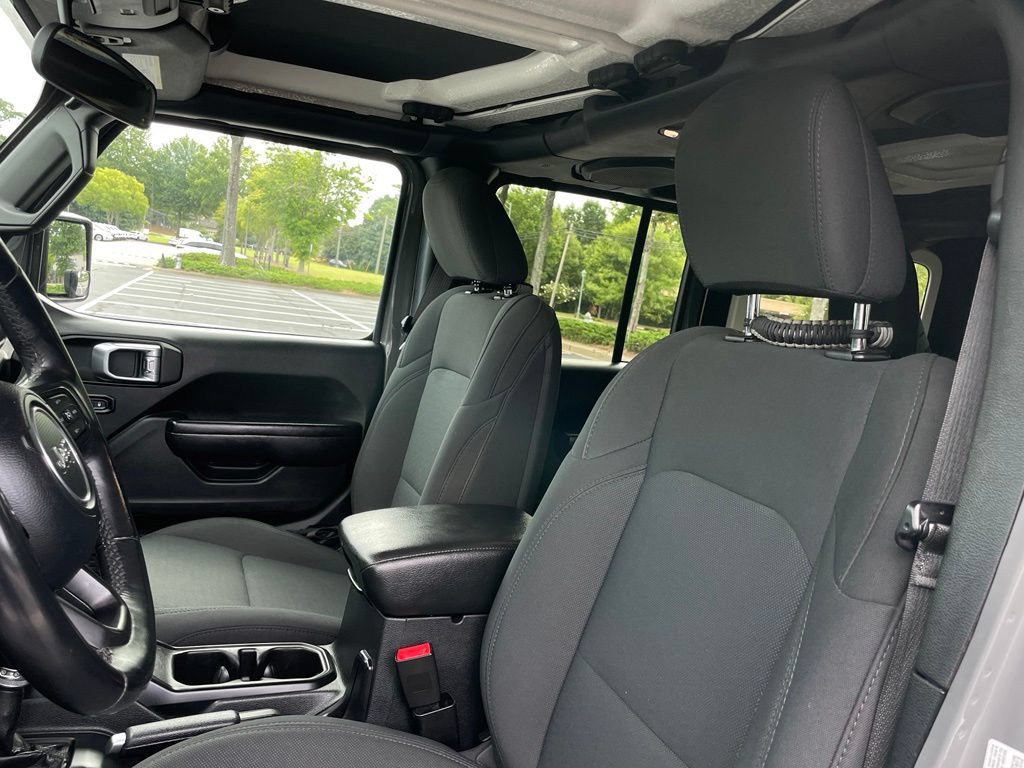 Used 2021 Jeep Wrangler Unlimited Sport AWD/4WD image 25
