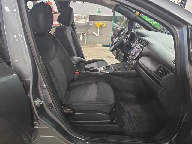 Used 2018 Nissan Leaf S w/ S Charge Package image 18
