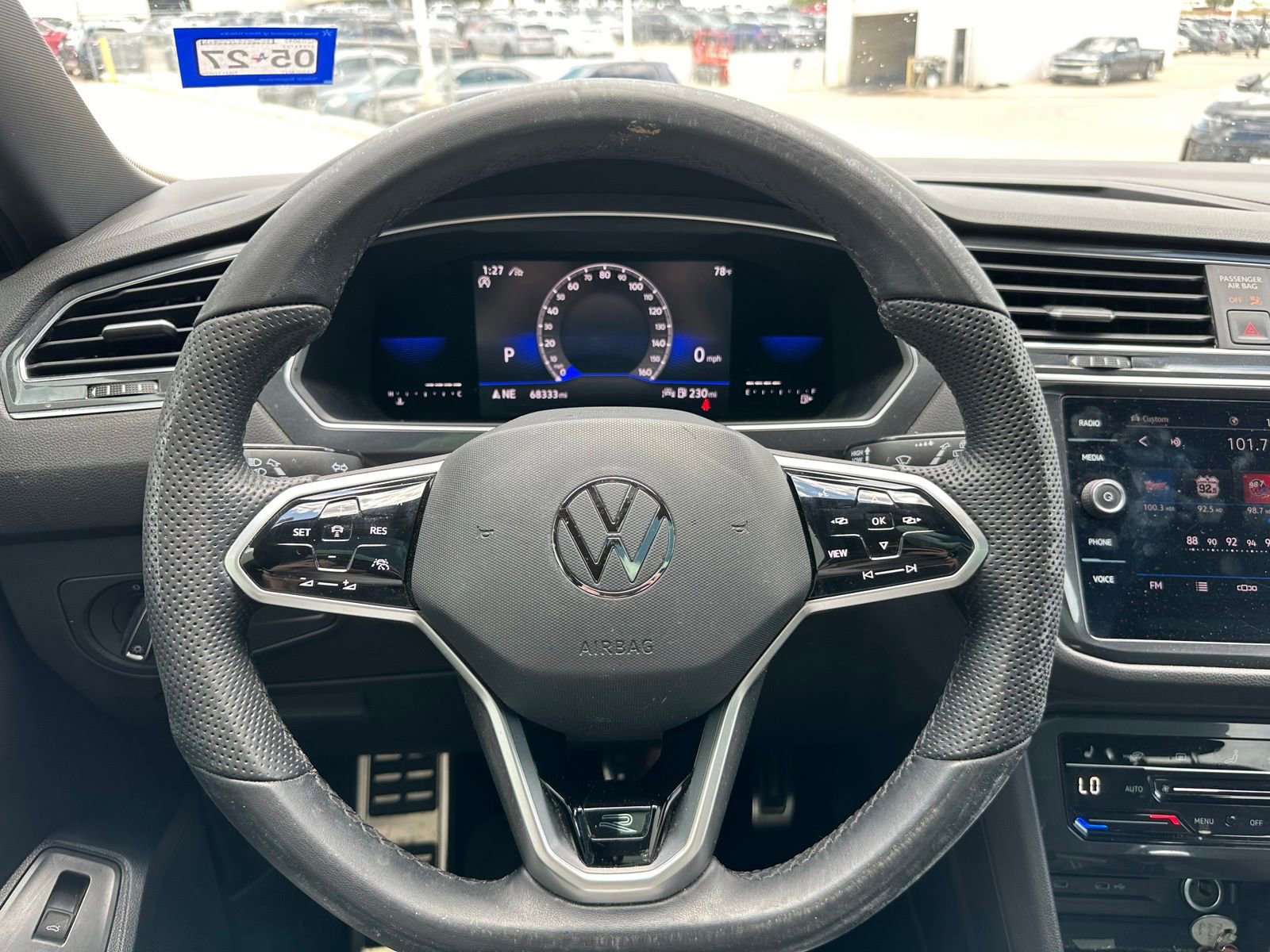 Used 2022 Volkswagen Tiguan SE R-Line AWD/4WD image 8