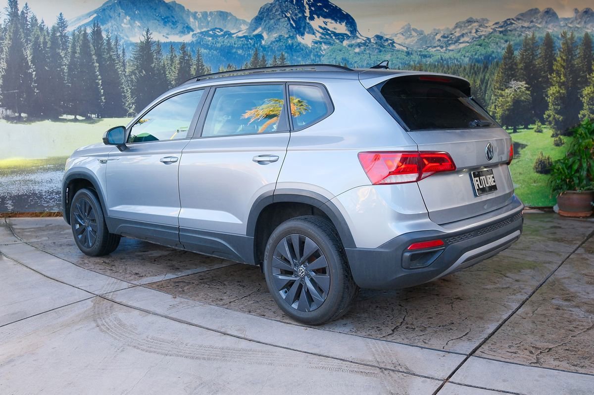 Used 2022 Volkswagen Taos S FWD image 4