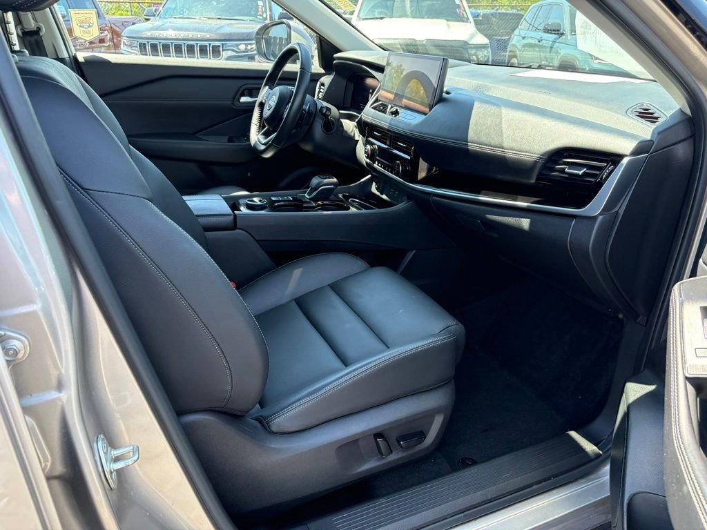 Used 2022 RAM 1500 Big Horn AWD/4WD image 10