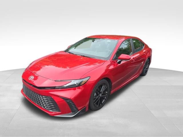 Used 2025 Toyota Camry SE FWD image 2