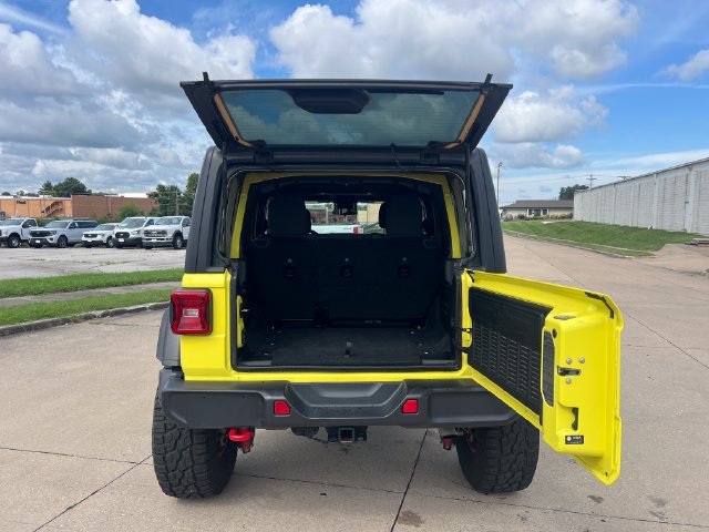 Used 2024 Jeep Wrangler Unlimited Rubicon AWD/4WD image 9