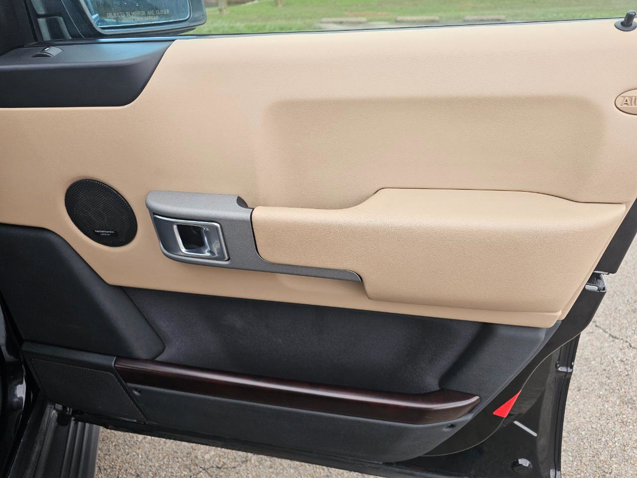 Used 2004 Land Rover Range Rover HSE AWD/4WD image 17