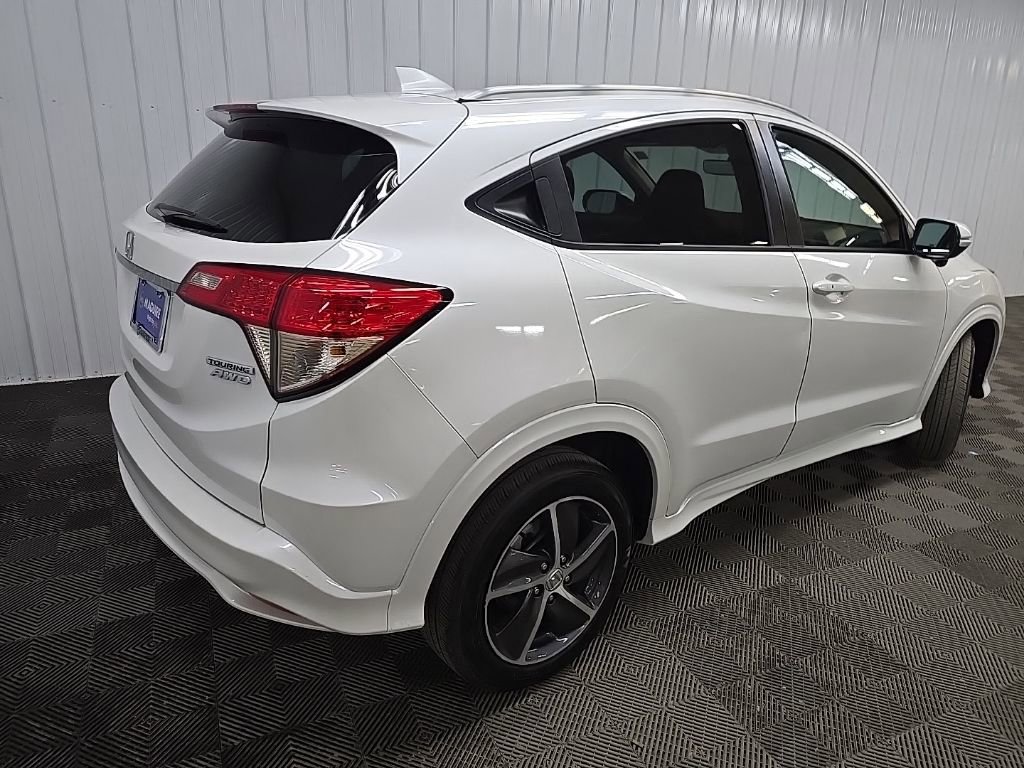 Used 2019 Honda HR-V Touring image 10