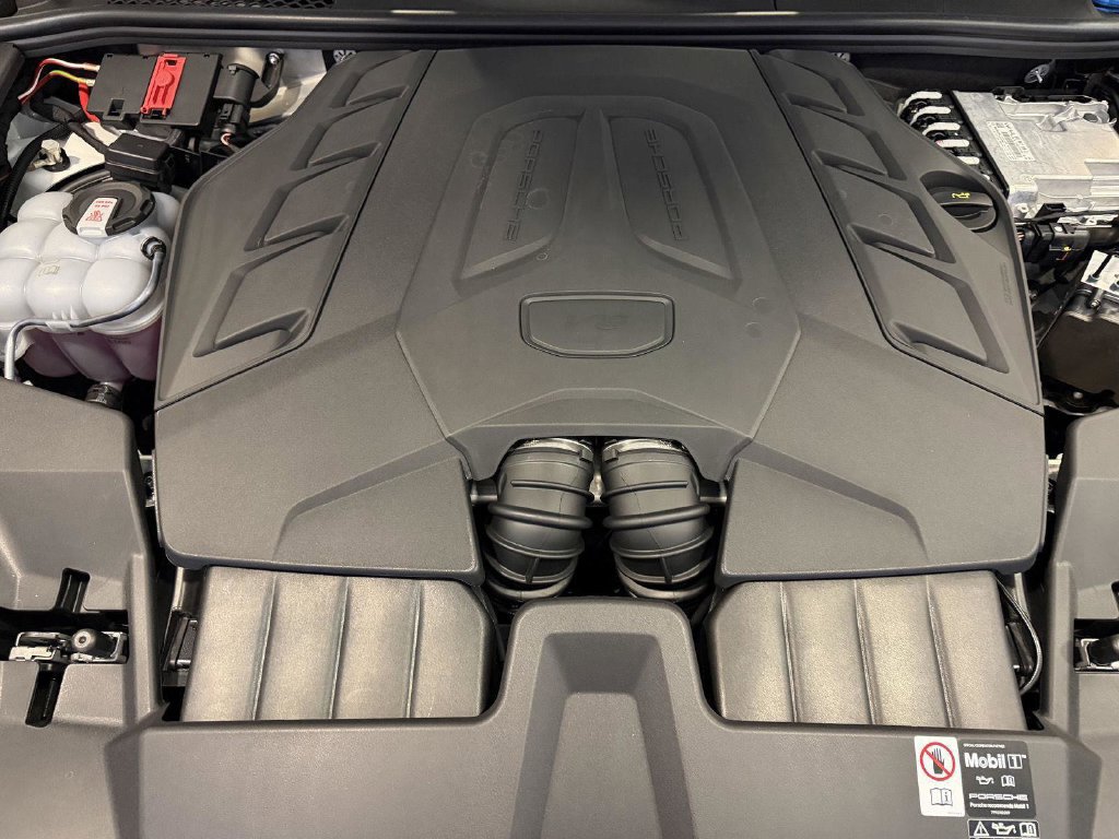 New 2026 Porsche Cayenne S AWD/4WD image 27