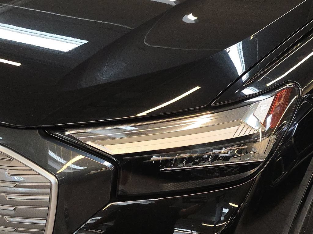 Certified 2023 Audi Q4 e-tron Premium Plus RWD image 35