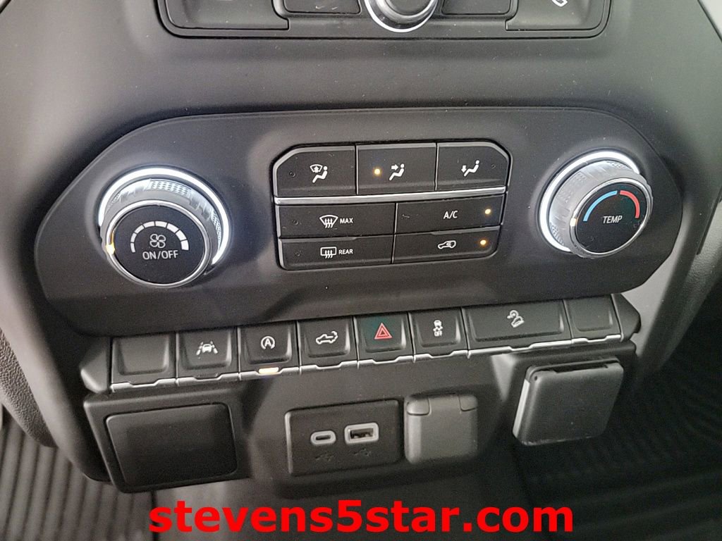 Used 2023 Chevrolet Silverado 1500 Custom Trail Boss AWD/4WD image 16
