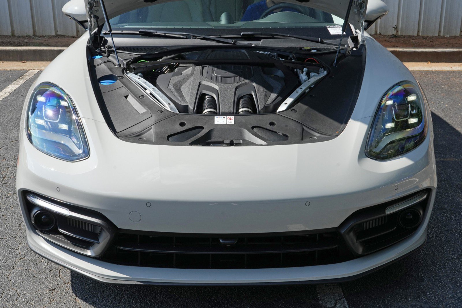 Used 2023 Porsche Panamera Platinum Edition RWD image 8
