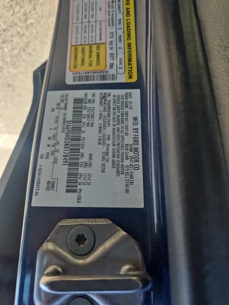 Used 2019 Ford Fusion SE FWD image 21