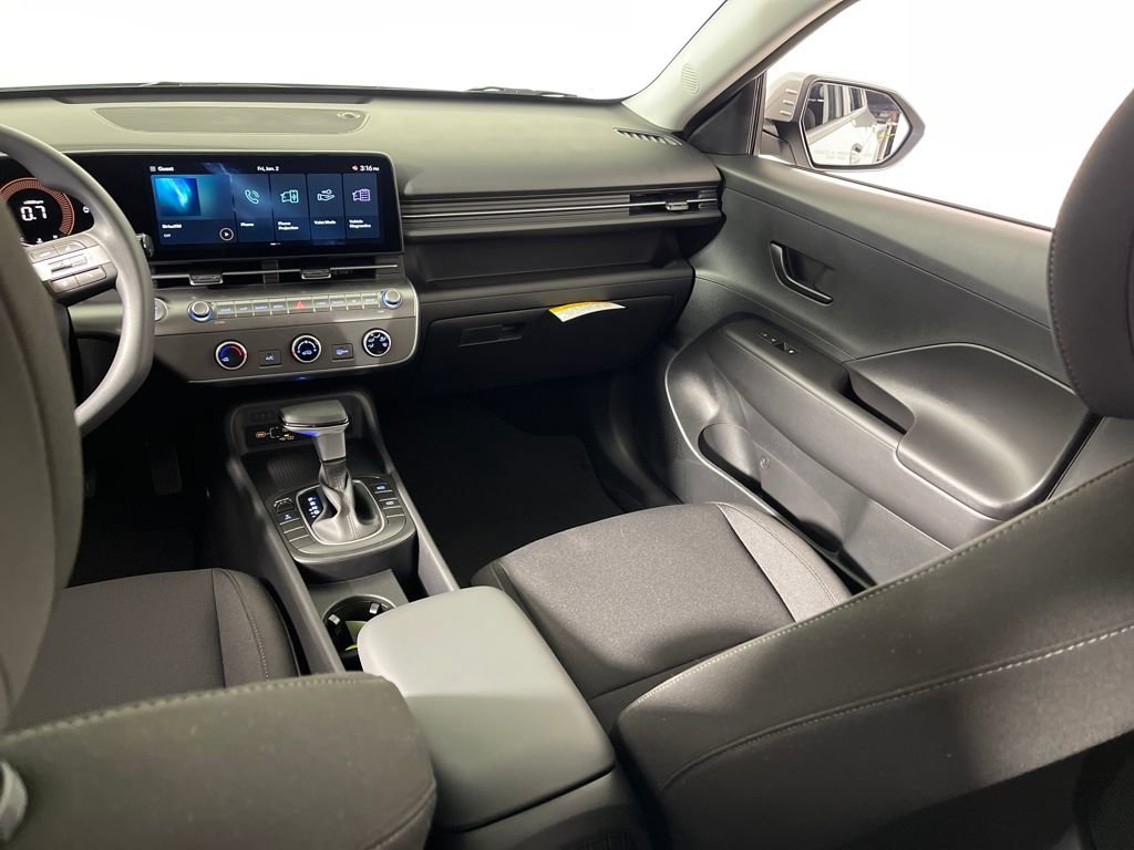 New 2026 Hyundai Kona SE image 9